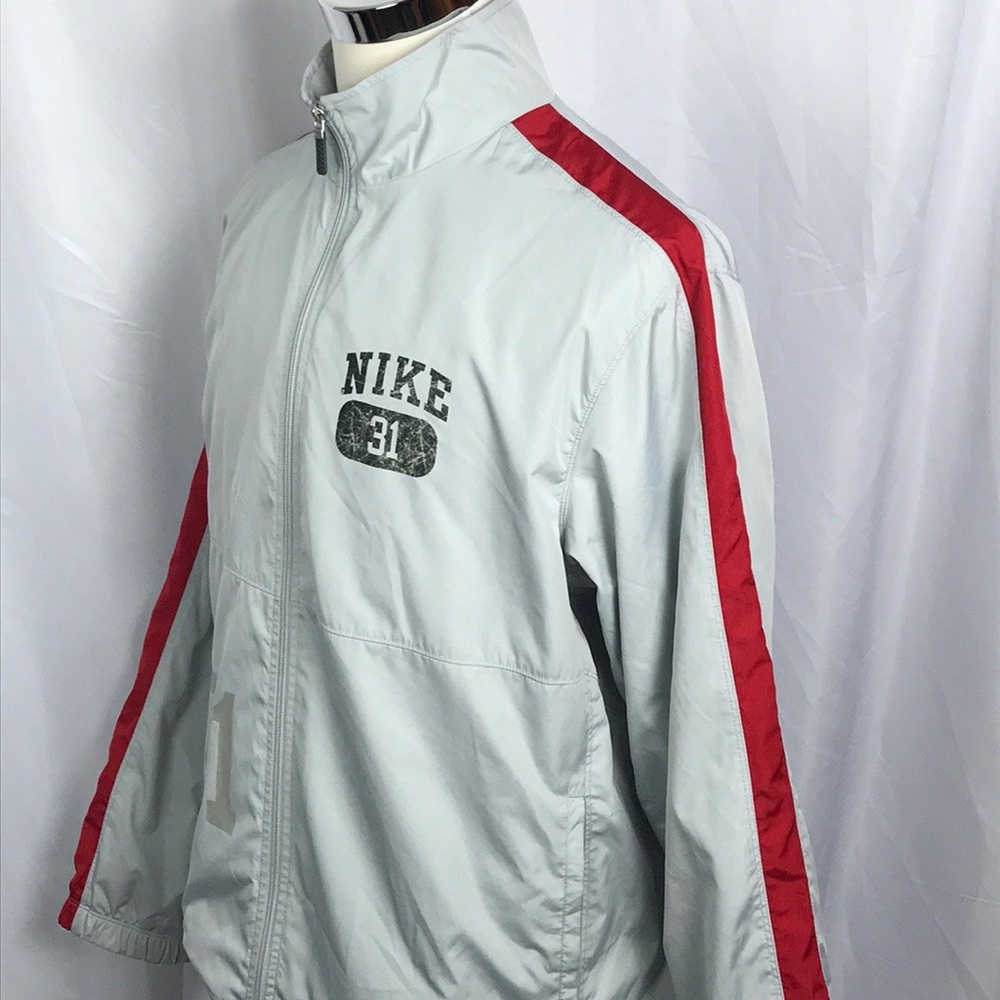Nike windbreaker embroidered Nike on back L - Picture 6 of 8